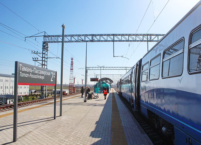 Железнодорожный вокзал Тамань-пассажирская. ЖД станция Тамань. Поезд тамань ростов